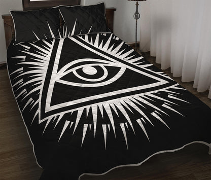 Black And White Illuminati Print Quilt Bed Set