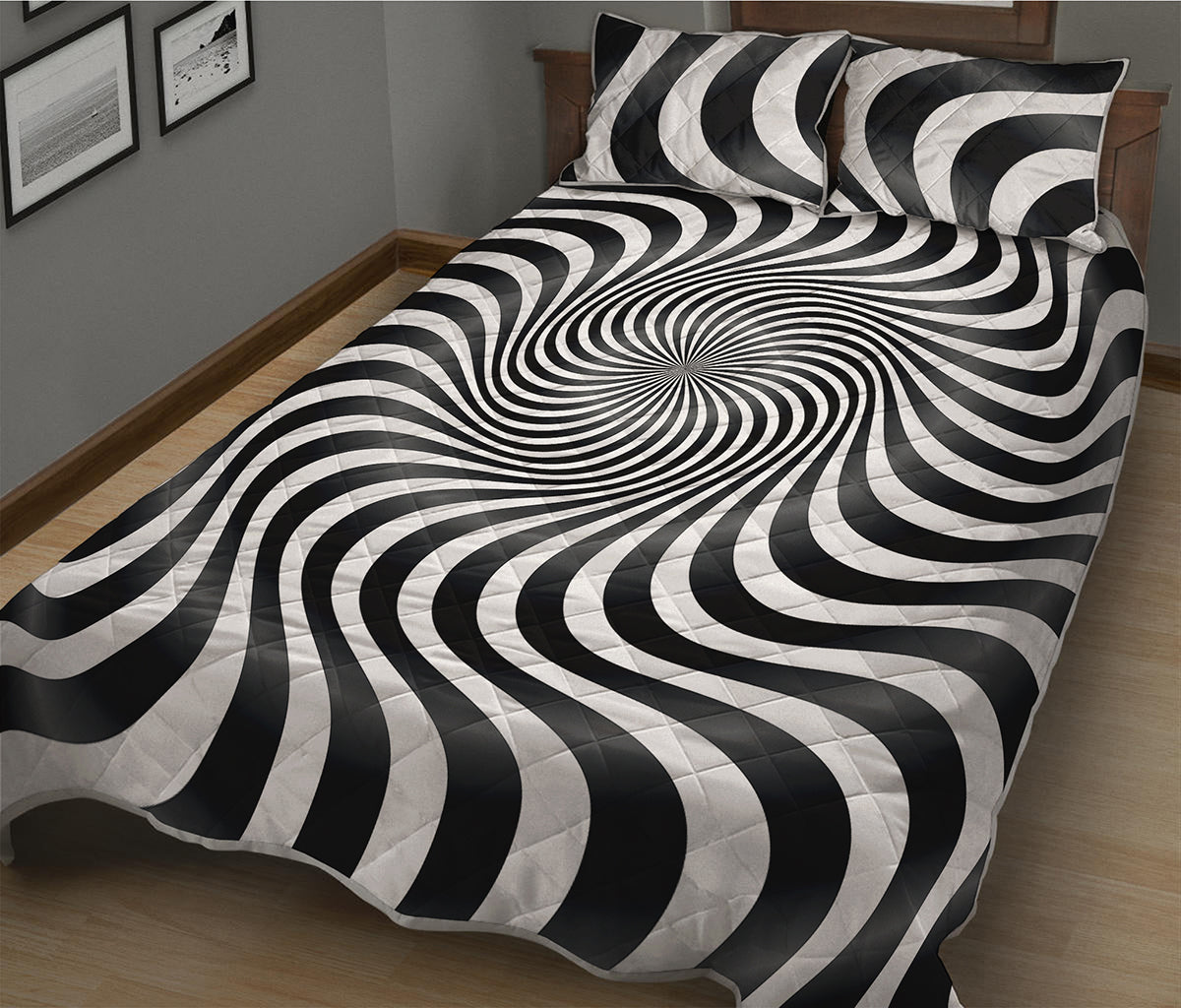 Black And White Illusory Motion Print Quilt Bed Set