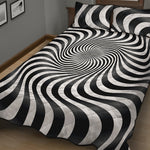 Black And White Illusory Motion Print Quilt Bed Set