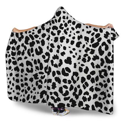 Black And White Jaguar Pattern Print Hooded Blanket