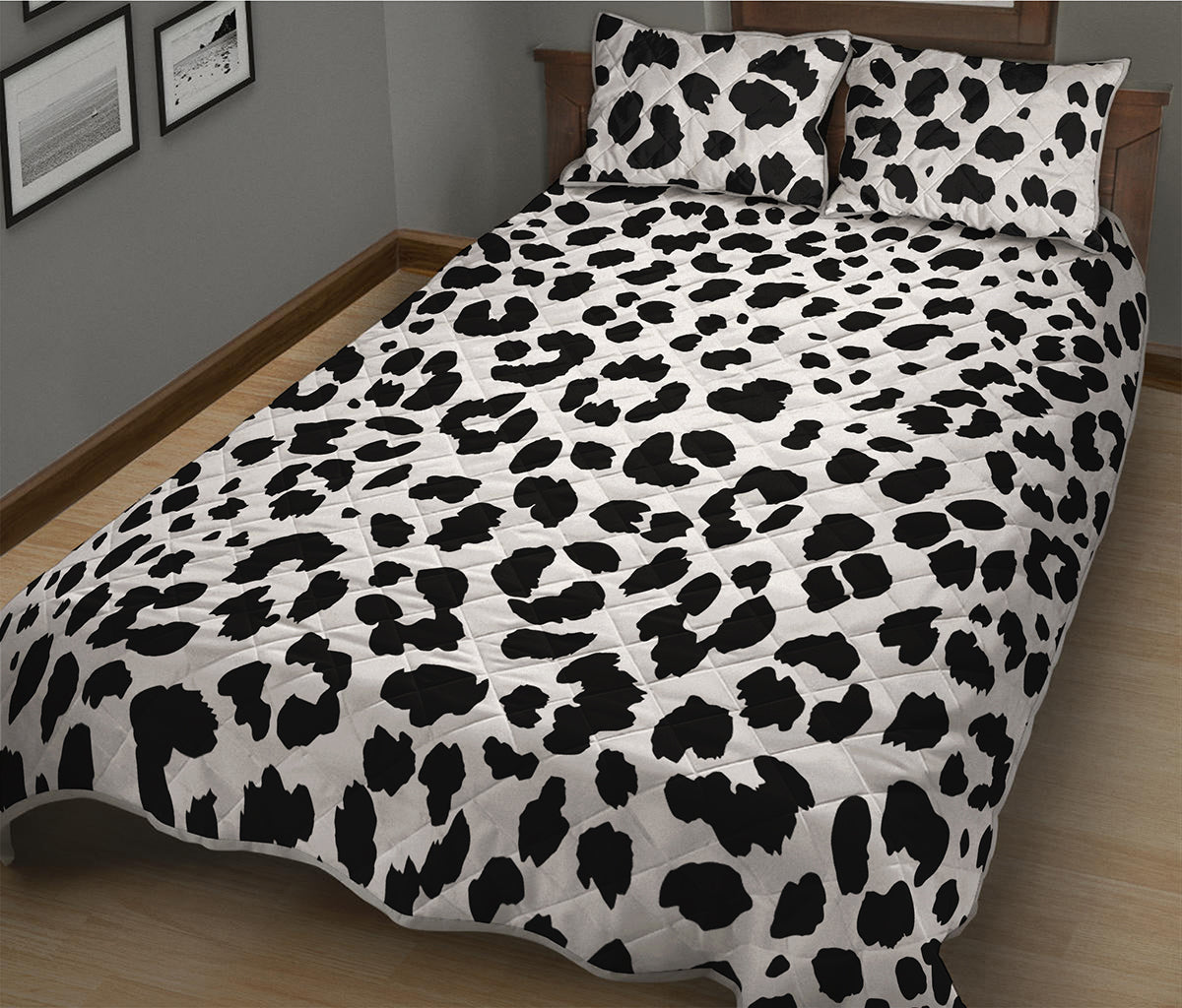 Black And White Jaguar Pattern Print Quilt Bed Set