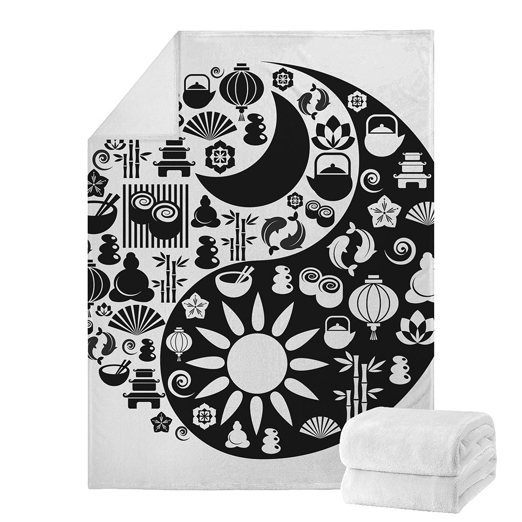 Black And White Japanese Yin Yang Print Blanket