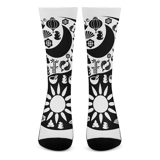 Black And White Japanese Yin Yang Print Crew Socks