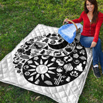 Black And White Japanese Yin Yang Print Quilt