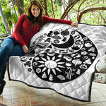 Black And White Japanese Yin Yang Print Quilt