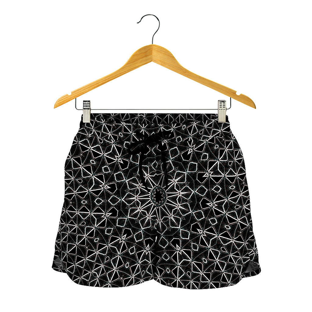 Black And White Kaleidoscope Print Women's Shorts