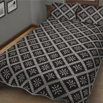 Black And White Knitted Pattern Print Quilt Bed Set