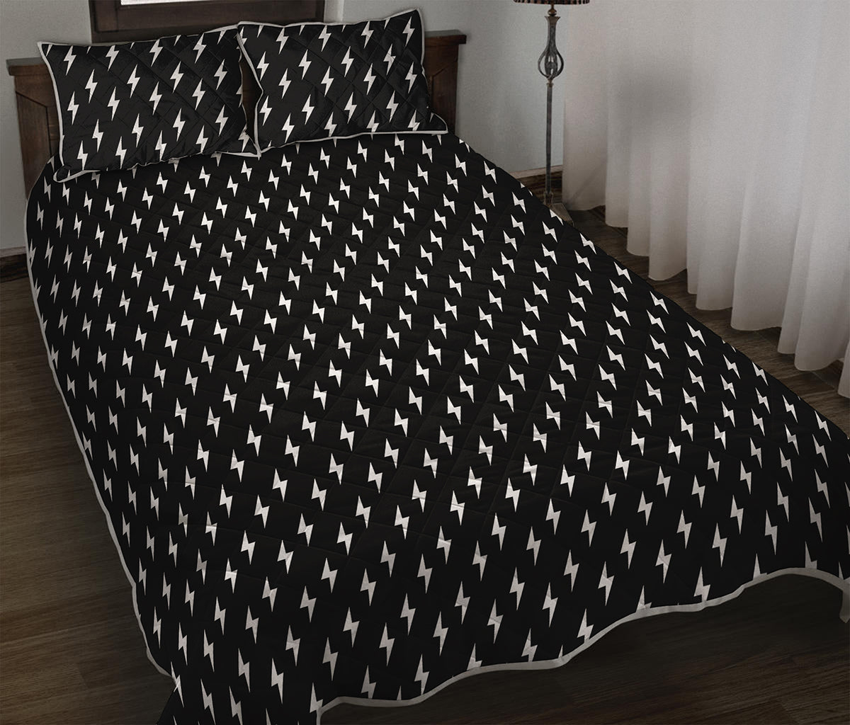 Black And White Lightning Pattern Print Quilt Bed Set