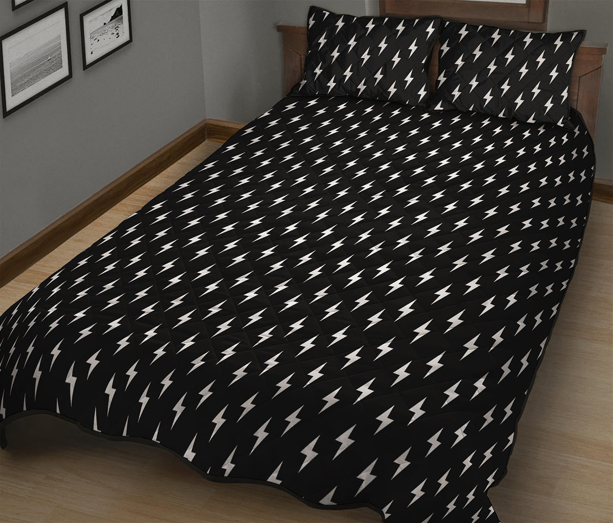 Black And White Lightning Pattern Print Quilt Bed Set