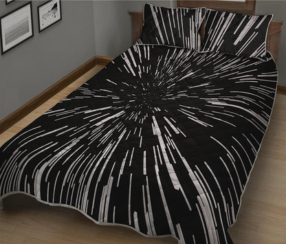 Black And White Lightspeed Print Quilt Bed Set