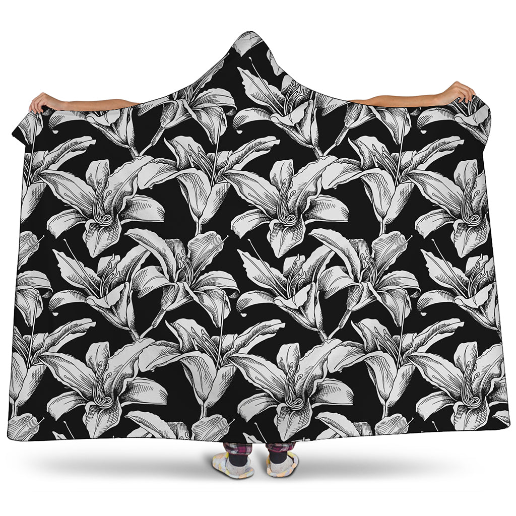 Black And White Lily Pattern Print Hooded Blanket