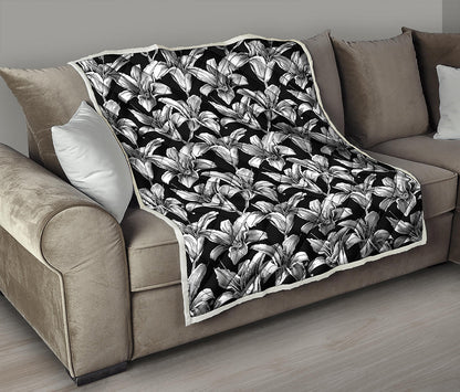 Black And White Lily Pattern Print Quilt