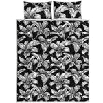 Black And White Lily Pattern Print Quilt Bed Set