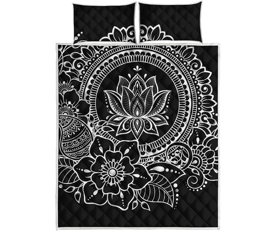 Black And White Lotus Flower Print Quilt Bed Set