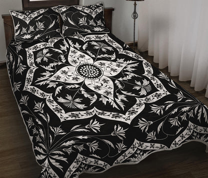 Black And White Lotus Mandala Print Quilt Bed Set