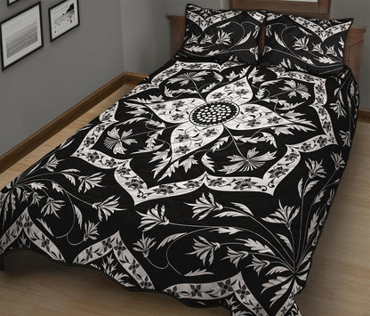 Black And White Lotus Mandala Print Quilt Bed Set