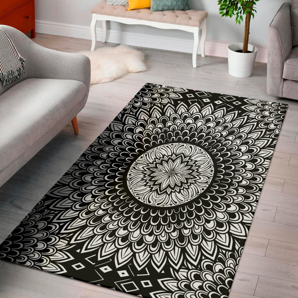 Black And White Mandala Print Area Rug