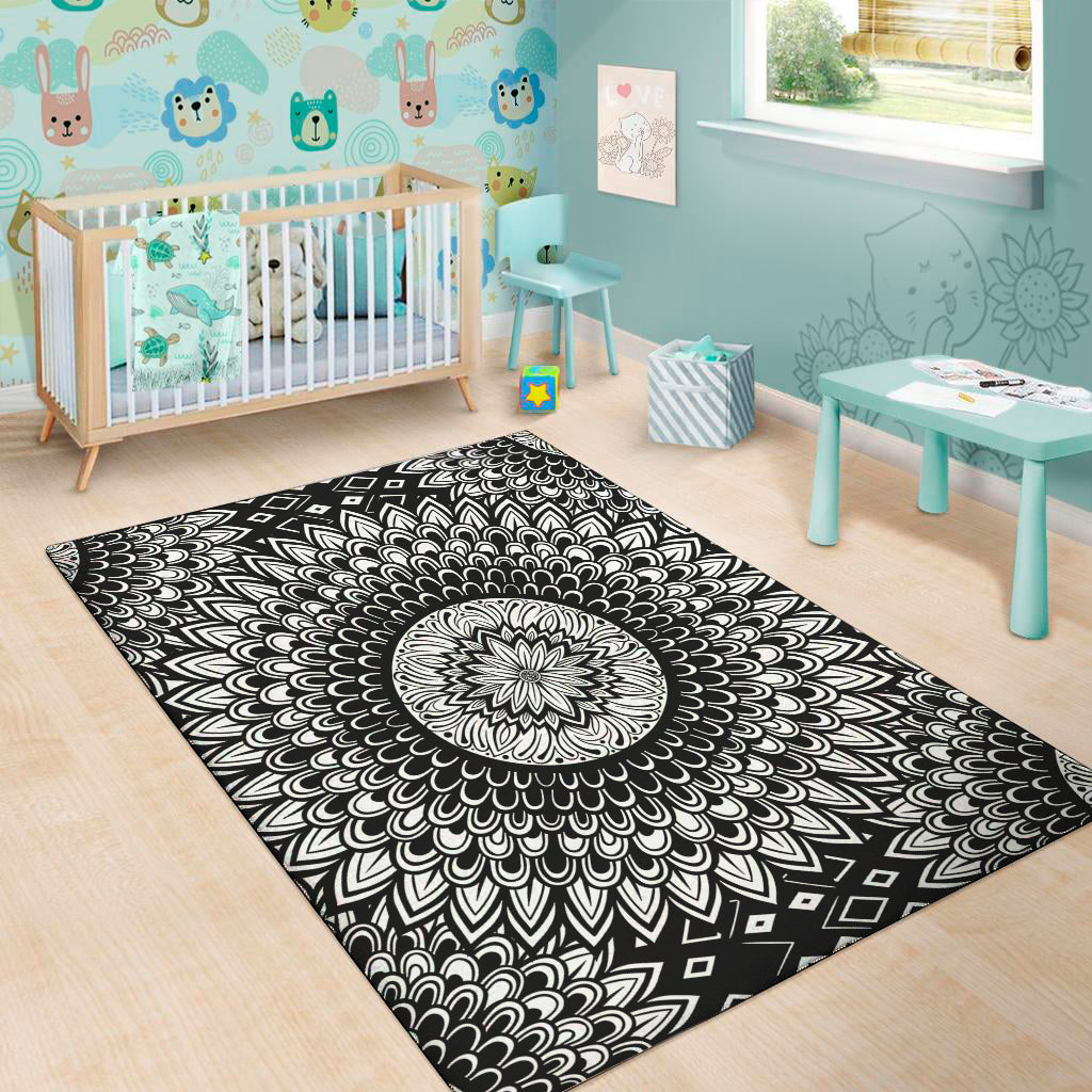 Black And White Mandala Print Area Rug