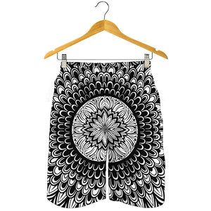 Black And White Mandala Print Men's Shorts