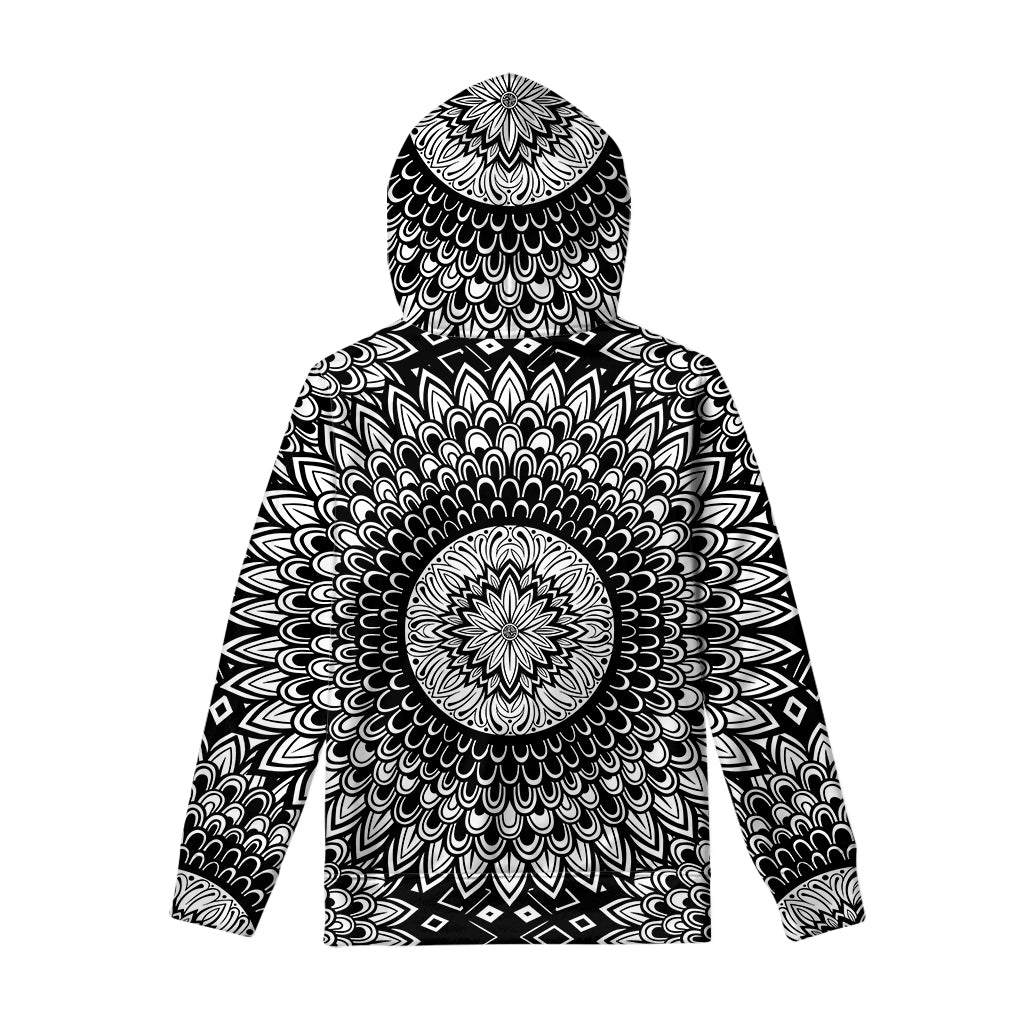 Black And White Mandala Print Pullover Hoodie