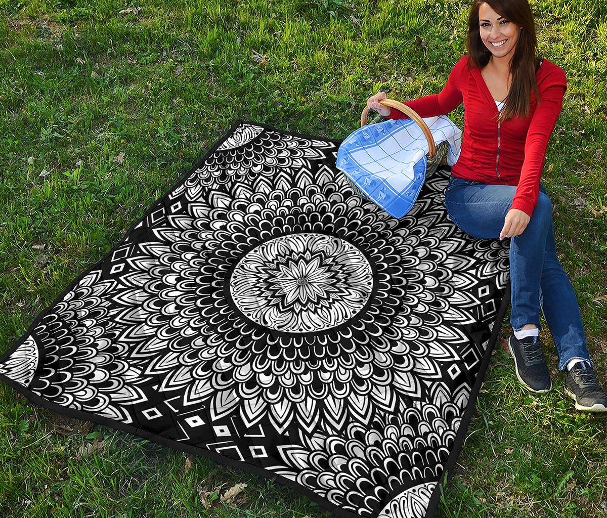 Black And White Mandala Print Quilt