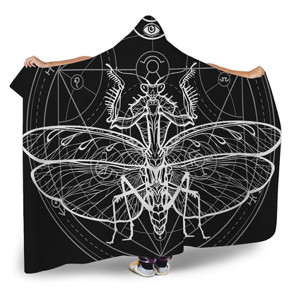 Black And White Mantis Spirit Print Hooded Blanket