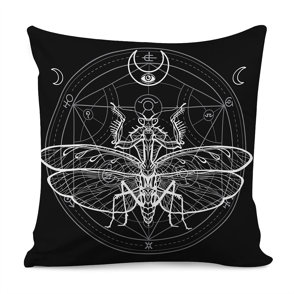 Black And White Mantis Spirit Print Pillow Cover