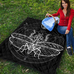 Black And White Mantis Spirit Print Quilt