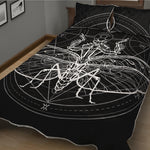 Black And White Mantis Spirit Print Quilt Bed Set