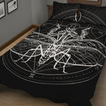 Black And White Mantis Spirit Print Quilt Bed Set