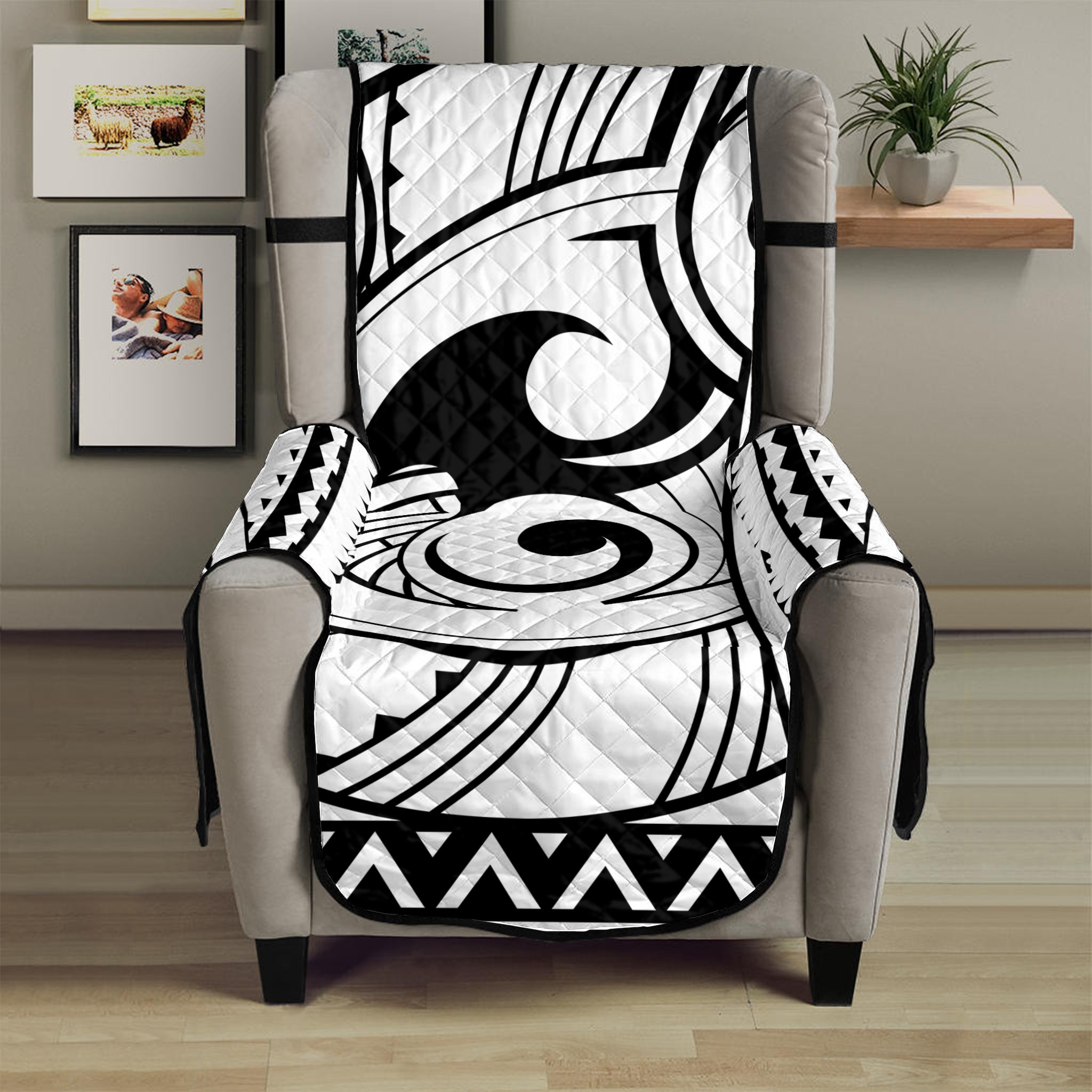 Black And White Maori Pattern Print Armchair Protector