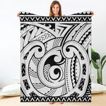 Black And White Maori Pattern Print Blanket