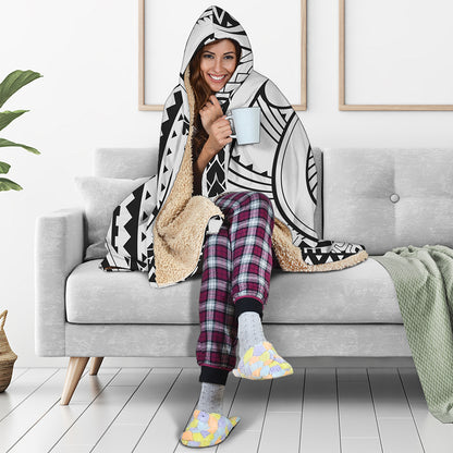 Black And White Maori Pattern Print Hooded Blanket