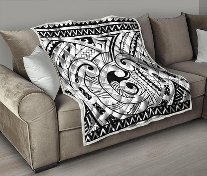 Black And White Maori Pattern Print Quilt