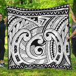 Black And White Maori Pattern Print Quilt