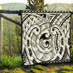 Black And White Maori Pattern Print Quilt