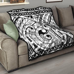 Black And White Maori Pattern Print Quilt