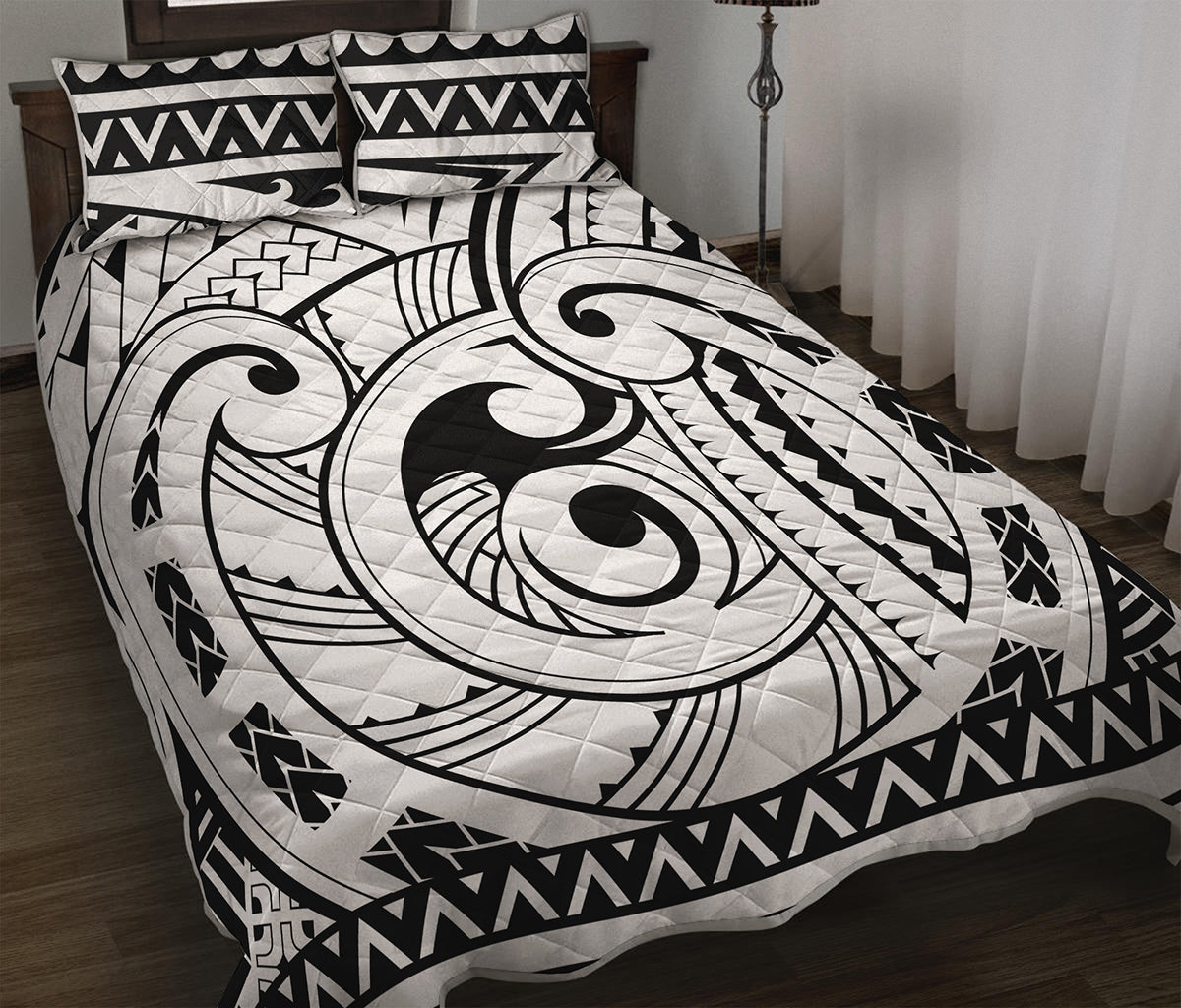Black And White Maori Pattern Print Quilt Bed Set