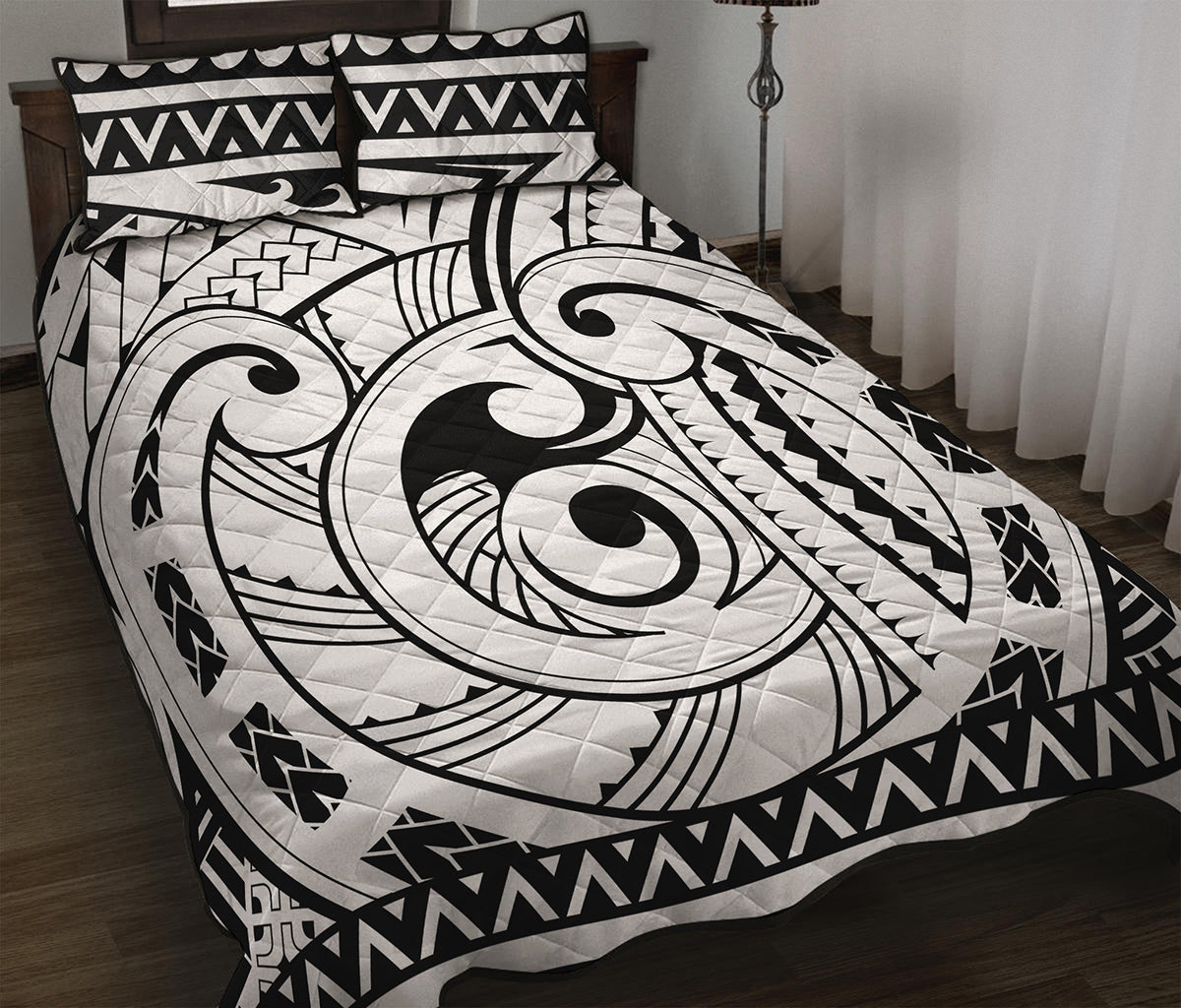 Black And White Maori Pattern Print Quilt Bed Set