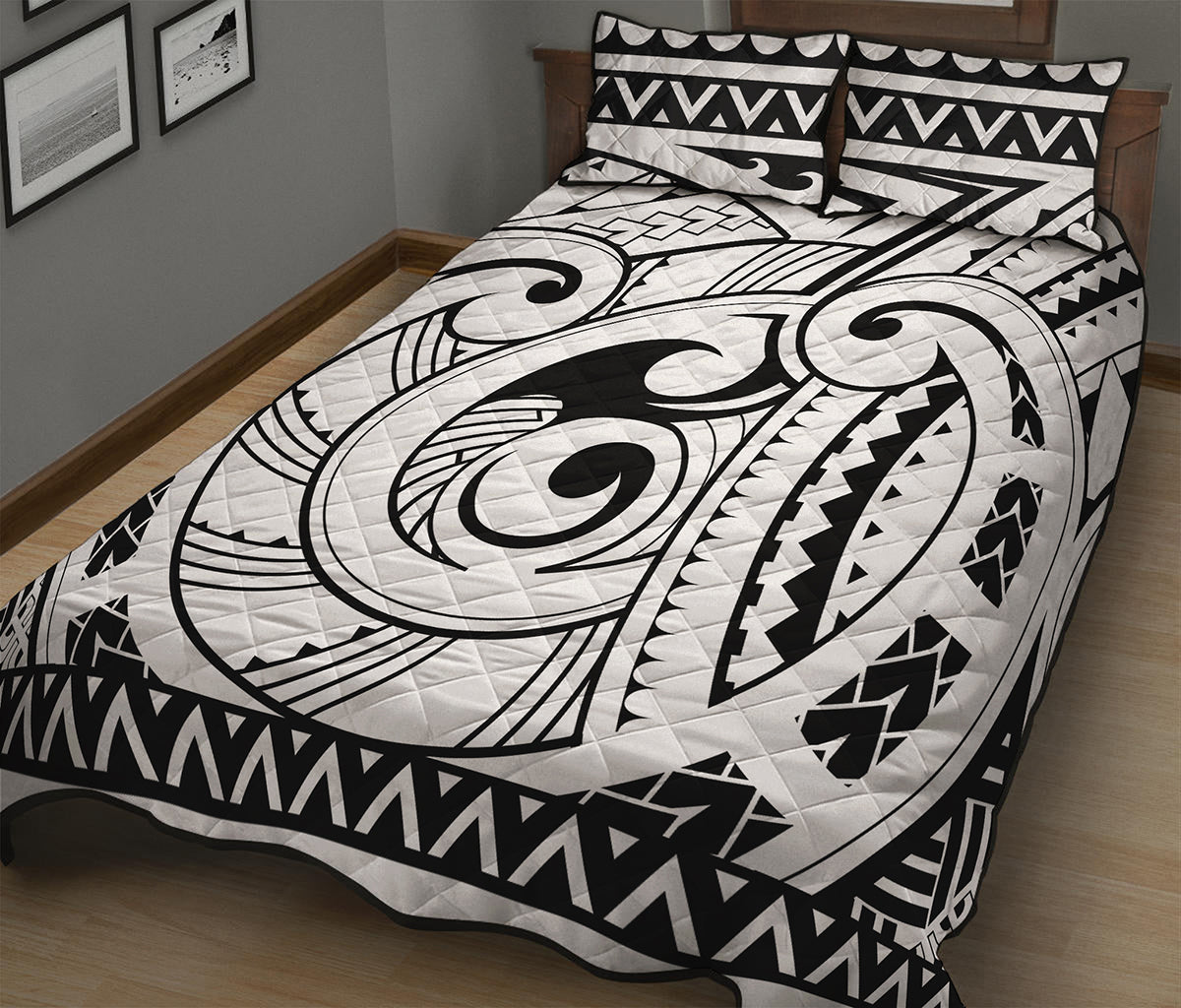 Black And White Maori Pattern Print Quilt Bed Set