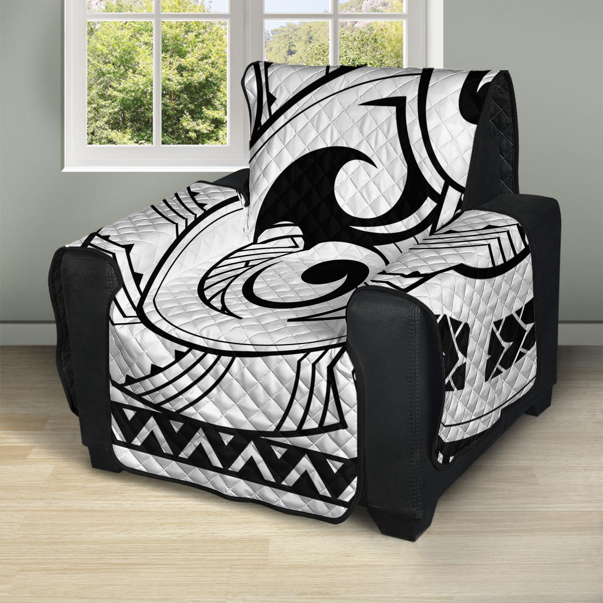 Black And White Maori Pattern Print Recliner Protector