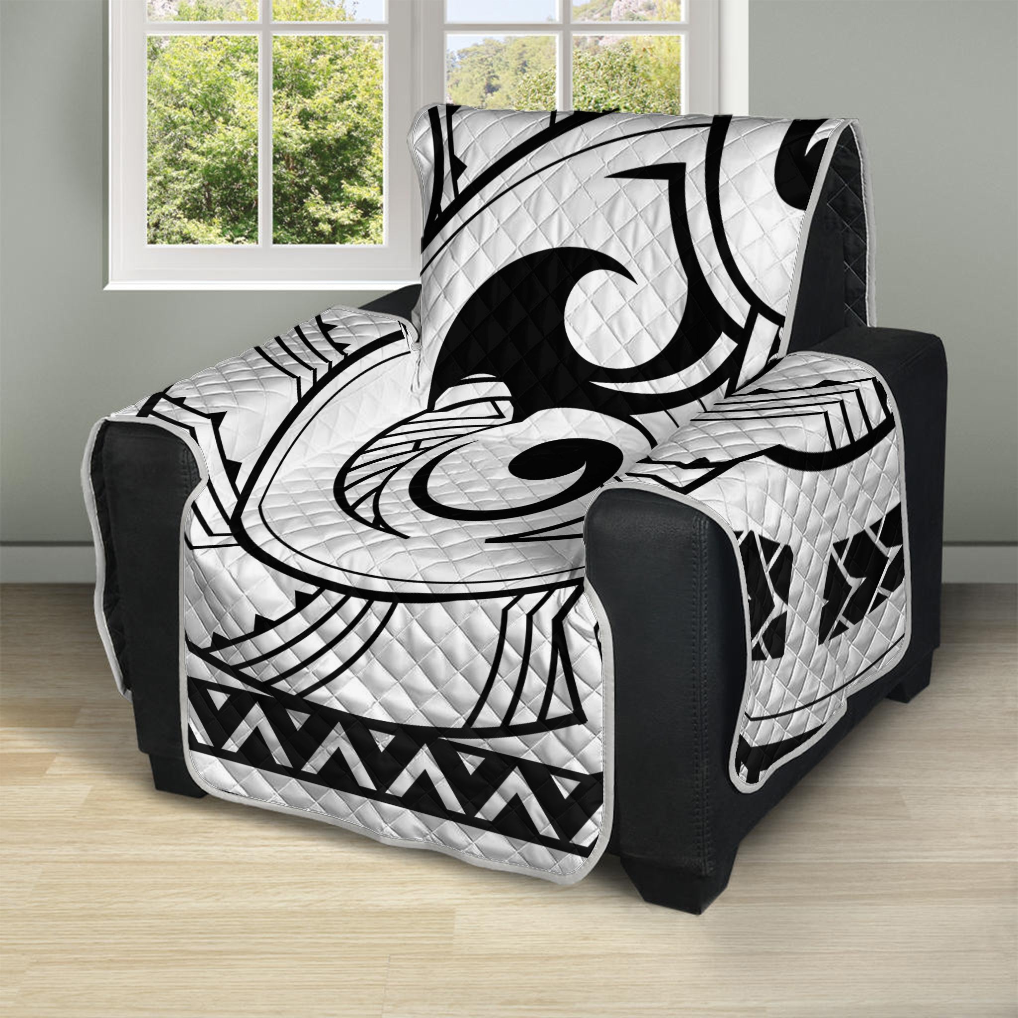 Black And White Maori Pattern Print Recliner Protector