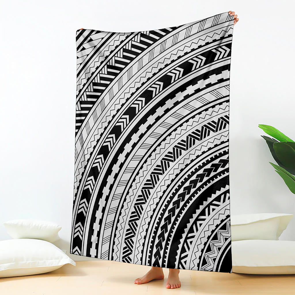 Black And White Maori Polynesian Print Blanket