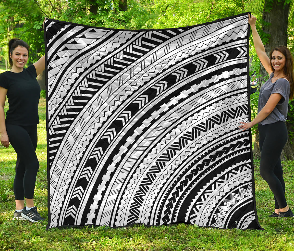 Black And White Maori Polynesian Print Quilt