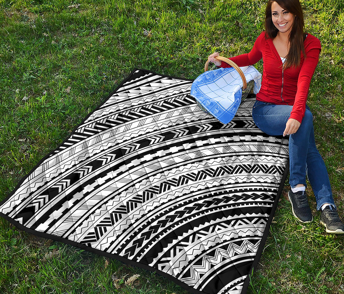 Black And White Maori Polynesian Print Quilt
