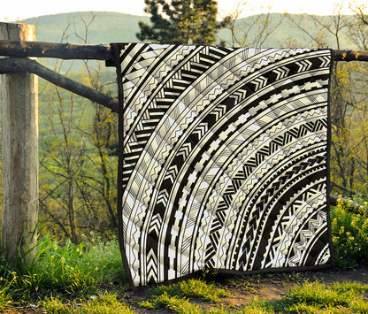 Black And White Maori Polynesian Print Quilt