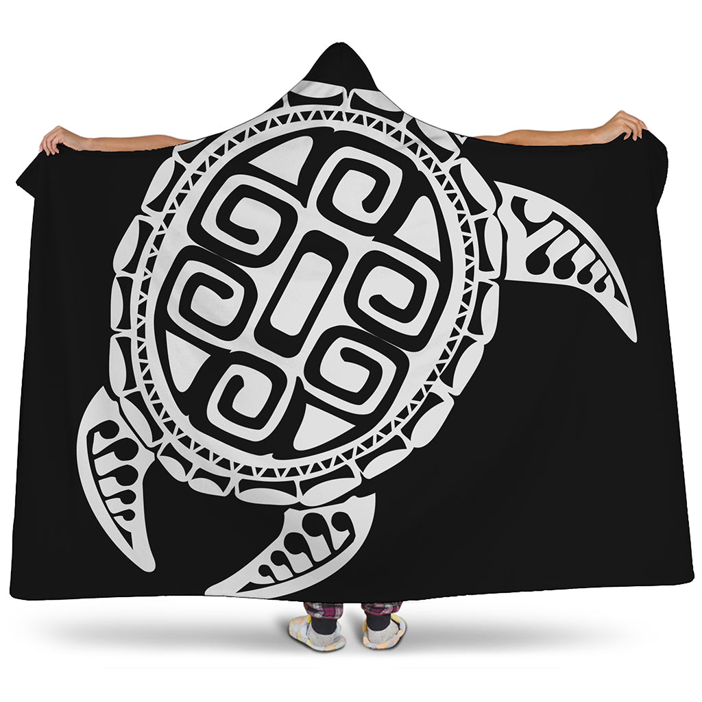 Black And White Maori Sea Turtle Print Hooded Blanket
