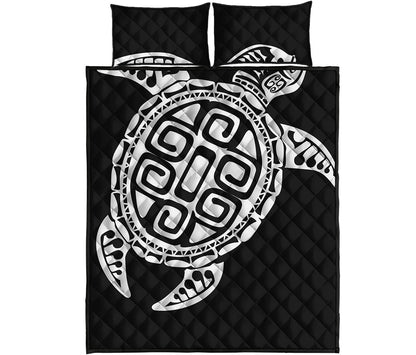 Black And White Maori Sea Turtle Print Quilt Bed Set