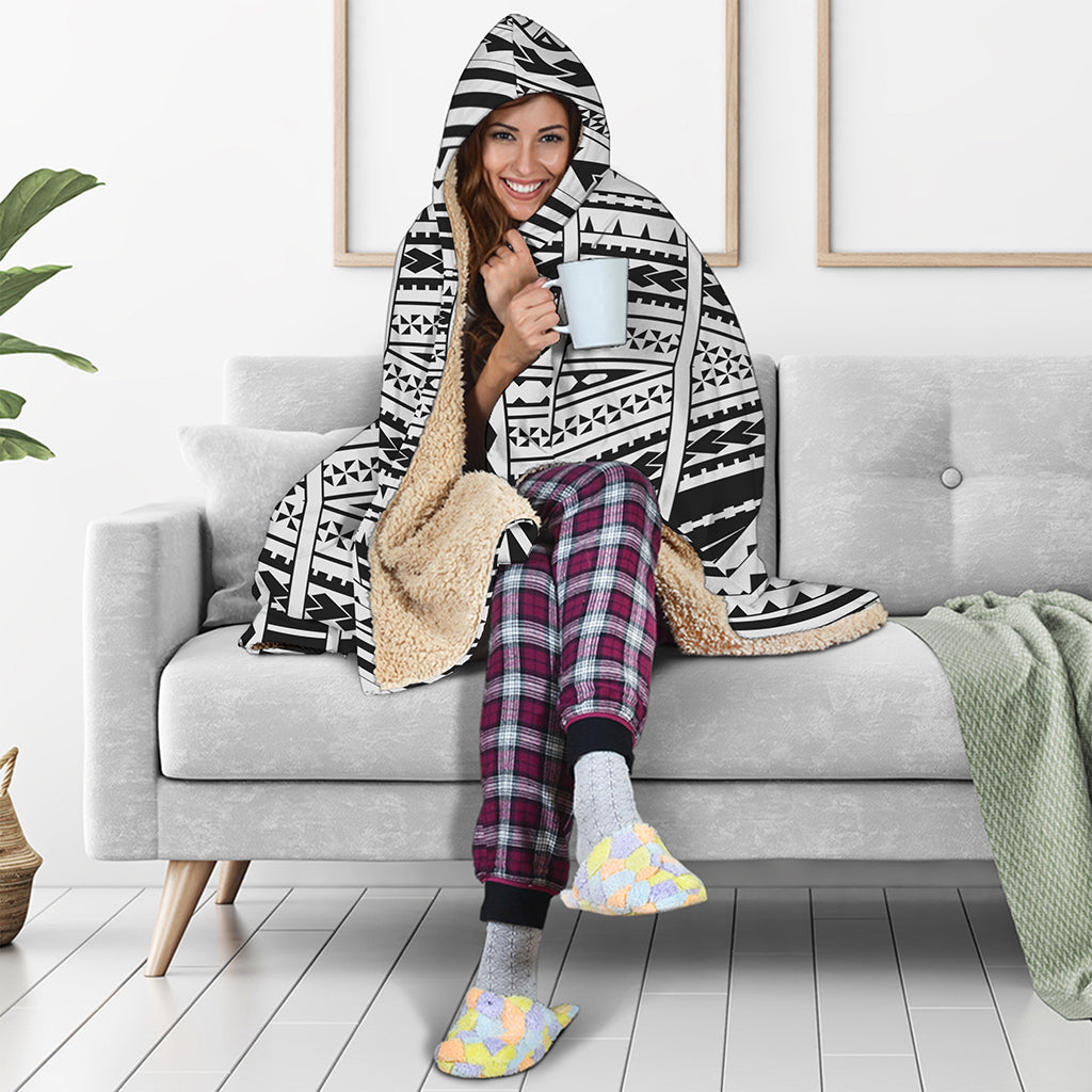Black And White Maori Tribal Print Hooded Blanket