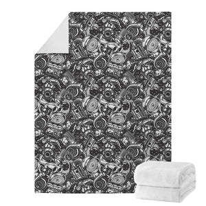 Black And White Mechanic Pattern Print Blanket